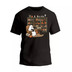 Camiseta retro de fantasma leyendo libros